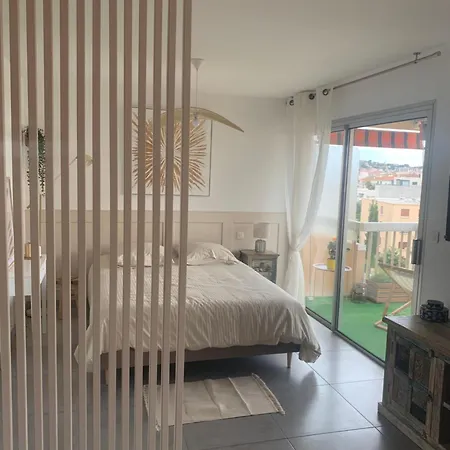 Apartman Elea, Vue Sur Mer, T1 Sur A 150m Des Plages